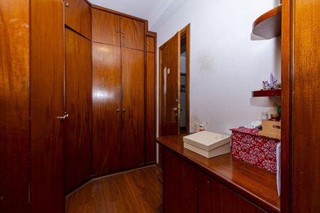 Apartamento à venda com 216m², 4 quartos e 3 vagas