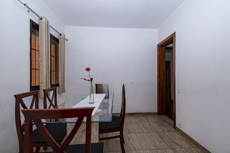 Apartamento à venda com 216m², 4 quartos e 3 vagas