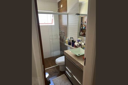 Casa à venda com 240m², 3 quartos e 2 vagas