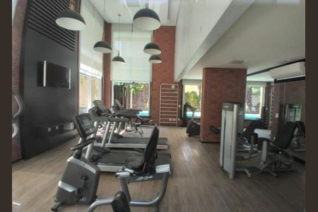 Studio à venda com 41m², 1 quarto e sem vaga Studio à venda com 41m², 1 quarto e sem vagaFoto 02