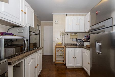 Apartamento à venda com 250m², 4 quartos e 3 vagas