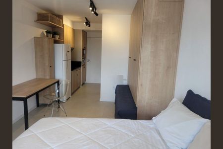 Apartamento à venda com 27m², 1 quarto e sem vaga