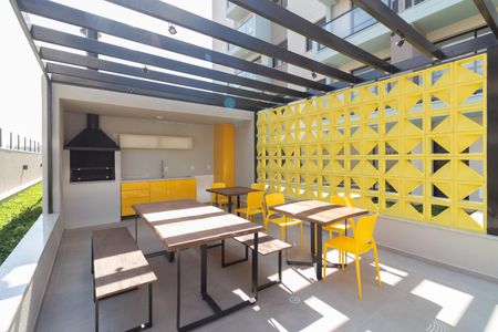 Apartamento à venda com 39m², 1 quarto e sem vagaÁrea comum - Churrasqueira