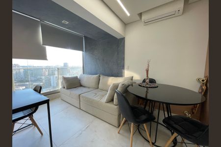 Studio à venda com 36m², 1 quarto e 1 vaga Studio à venda com 36m², 1 quarto e 1 vagaStudio