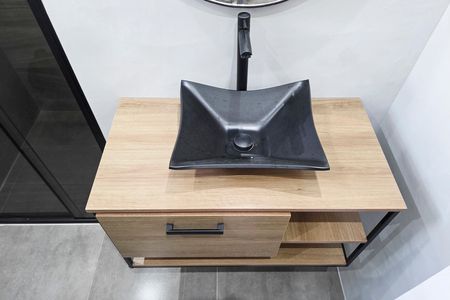 Apartamento para alugar com 62m², 2 quartos e 1 vaga Apartamento para alugar com 62m², 2 quartos e 1 vagaBanheiro