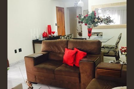 Apartamento para alugar com 120m², 3 quartos e 1 vagaSala