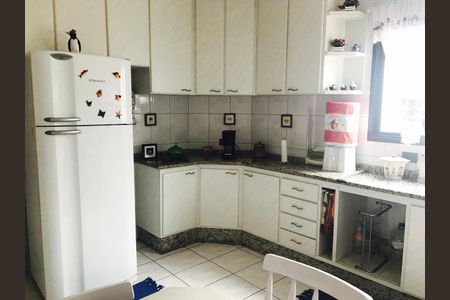 Apartamento para alugar com 120m², 3 quartos e 1 vagaCozinha 