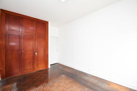 Apartamento à venda com 173m², 3 quartos e 1 vaga Apartamento à venda com 173m², 3 quartos e 1 vagaQuarto 2