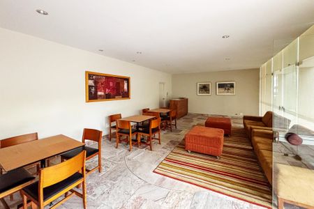 Apartamento à venda com 173m², 3 quartos e 1 vaga Apartamento à venda com 173m², 3 quartos e 1 vagaSalao de festa