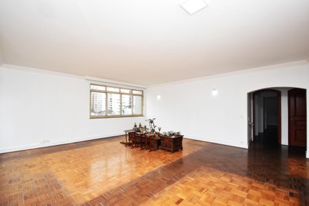 Apartamento à venda com 173m², 3 quartos e 1 vaga Apartamento à venda com 173m², 3 quartos e 1 vagaSala