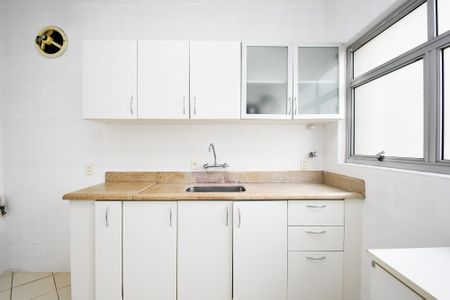 Apartamento à venda com 173m², 3 quartos e 1 vaga Apartamento à venda com 173m², 3 quartos e 1 vagaCozinha