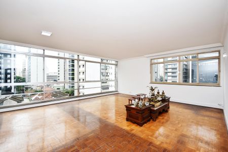 Apartamento à venda com 173m², 3 quartos e 1 vaga Apartamento à venda com 173m², 3 quartos e 1 vagaSala