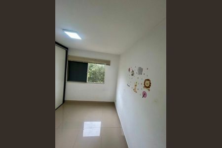 Apartamento à venda com 72m², 2 quartos e 1 vaga