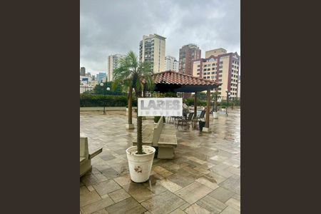 Apartamento à venda com 72m², 2 quartos e 1 vaga