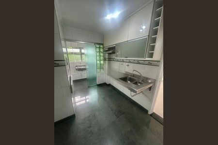 Apartamento à venda com 72m², 2 quartos e 1 vaga