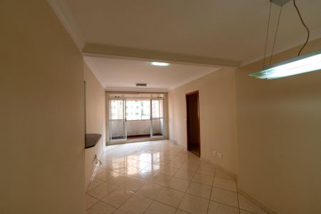 Apartamento à venda com 68m², 2 quartos e 2 vagasSala