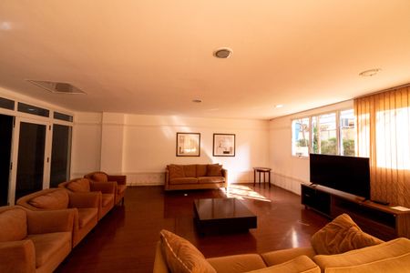 Apartamento à venda com 68m², 2 quartos e 2 vagasÁrea comum - Salão de festas