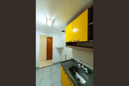 Apartamento à venda com 68m², 2 quartos e 2 vagasCozinha