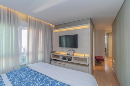 Apartamento à venda com 155m², 4 quartos e 3 vagas Apartamento à venda com 155m², 4 quartos e 3 vagasSuíte 1