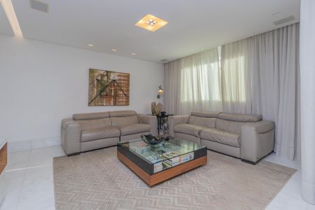 Apartamento à venda com 155m², 4 quartos e 3 vagas Apartamento à venda com 155m², 4 quartos e 3 vagasSala