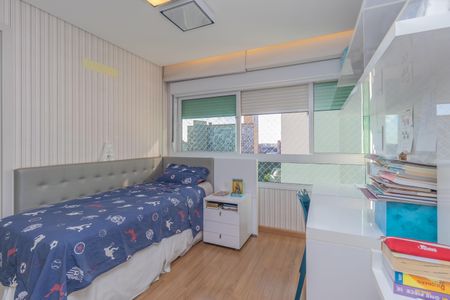 Apartamento à venda com 155m², 4 quartos e 3 vagas Apartamento à venda com 155m², 4 quartos e 3 vagasQuarto