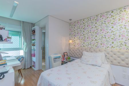 Apartamento à venda com 155m², 4 quartos e 3 vagas Apartamento à venda com 155m², 4 quartos e 3 vagasSuíte 3