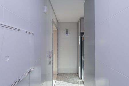 Apartamento à venda com 155m², 4 quartos e 3 vagas Apartamento à venda com 155m², 4 quartos e 3 vagasCorredor da Cozinha