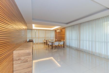 Apartamento à venda com 155m², 4 quartos e 3 vagas Apartamento à venda com 155m², 4 quartos e 3 vagasÁrea comum