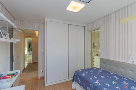 Apartamento à venda com 155m², 4 quartos e 3 vagas Apartamento à venda com 155m², 4 quartos e 3 vagasQuarto