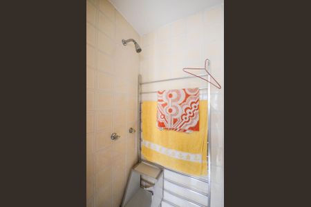 Apartamento à venda com 119m², 3 quartos e 1 vaga Apartamento à venda com 119m², 3 quartos e 1 vagaBanheiro de Serviço