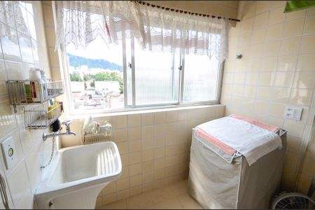 Apartamento à venda com 119m², 3 quartos e 1 vaga Apartamento à venda com 119m², 3 quartos e 1 vagaÁrea de Serviço