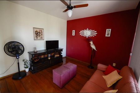 Apartamento à venda com 119m², 3 quartos e 1 vaga Apartamento à venda com 119m², 3 quartos e 1 vagaSala