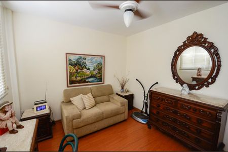 Apartamento à venda com 119m², 3 quartos e 1 vaga Apartamento à venda com 119m², 3 quartos e 1 vagaQuarto