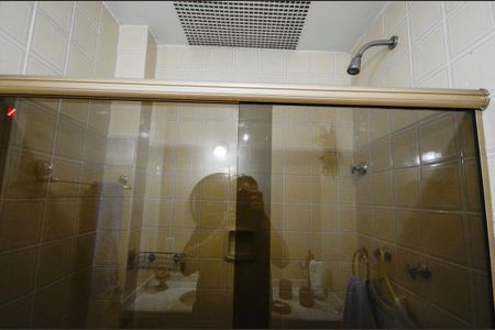 Apartamento à venda com 119m², 3 quartos e 1 vaga Apartamento à venda com 119m², 3 quartos e 1 vagaBanheiro Social