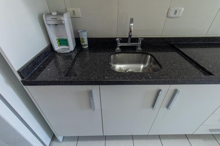 Apartamento para alugar com 59m², 2 quartos e 2 vagas Apartamento para alugar com 59m², 2 quartos e 2 vagasCozinha