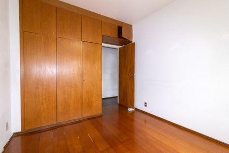 Apartamento à venda com 98m², 3 quartos e 1 vaga Apartamento à venda com 98m², 3 quartos e 1 vagaQuarto 2