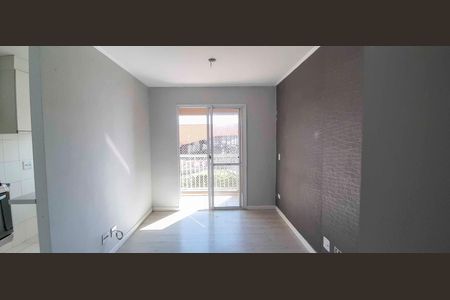 Sala de Estar de apartamento à venda com 2 quartos, 57m² em Santo Antônio, Osasco