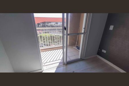 Sacada de apartamento à venda com 2 quartos, 57m² em Santo Antônio, Osasco