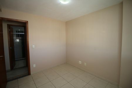 Apartamento à venda com 98m², 3 quartos e 2 vagasQuarto 2