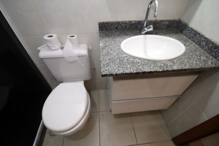 Apartamento à venda com 98m², 3 quartos e 2 vagasBanheiro Social