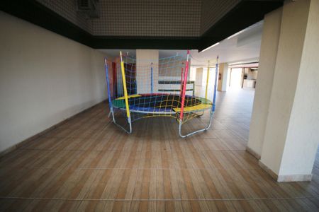 Apartamento à venda com 98m², 3 quartos e 2 vagasÁrea comum - Playground