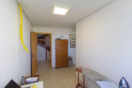 Apartamento à venda com 150m², 3 quartos e 2 vagas Apartamento à venda com 150m², 3 quartos e 2 vagasQuarto 3 - Suíte