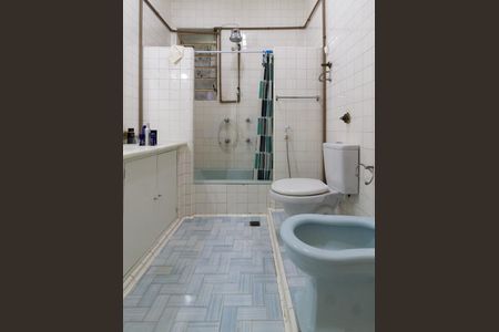 Apartamento à venda com 293m², 3 quartos e sem vaga Apartamento à venda com 293m², 3 quartos e sem vagaBanheiro social 2