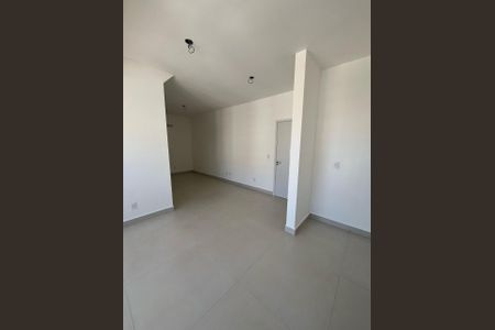 Apartamento para alugar com 60m², 2 quartos e 2 vagasSala