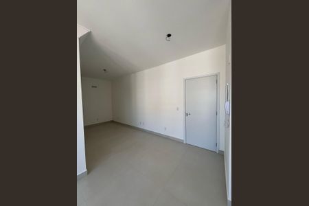 Apartamento para alugar com 60m², 2 quartos e 2 vagasSala