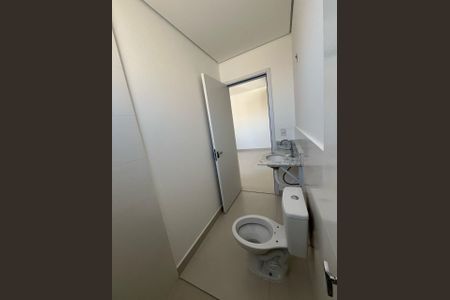 Apartamento para alugar com 60m², 2 quartos e 2 vagasBanheiro
