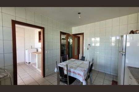 Casa à venda com 1000m², 3 quartos e 4 vagasCozinha