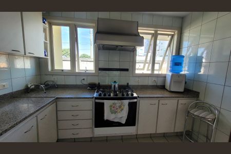 Casa à venda com 1000m², 3 quartos e 4 vagasCozinha