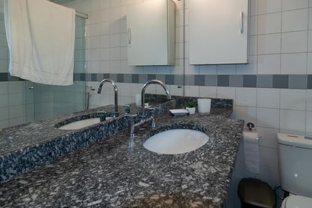 Apartamento à venda com 79m², 1 quarto e 1 vagaBanheiro da Suíte