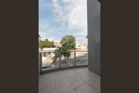 Apartamento à venda com 85m², 2 quartos e 2 vagasVaranda da Sala